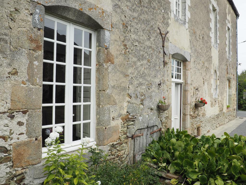 Les Grands-Aulnais Bed & Breakfast Cossé-le-Vivien Dış mekan fotoğraf
